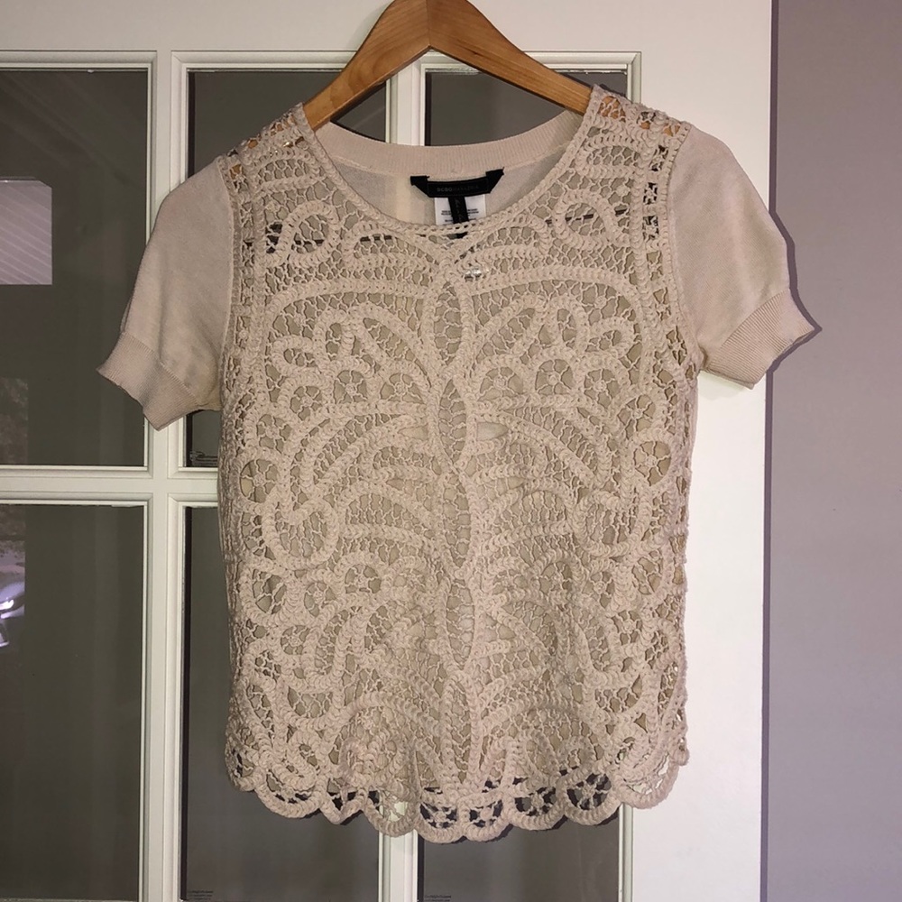 BCBG Maxazria short sleeve sweater beige XS